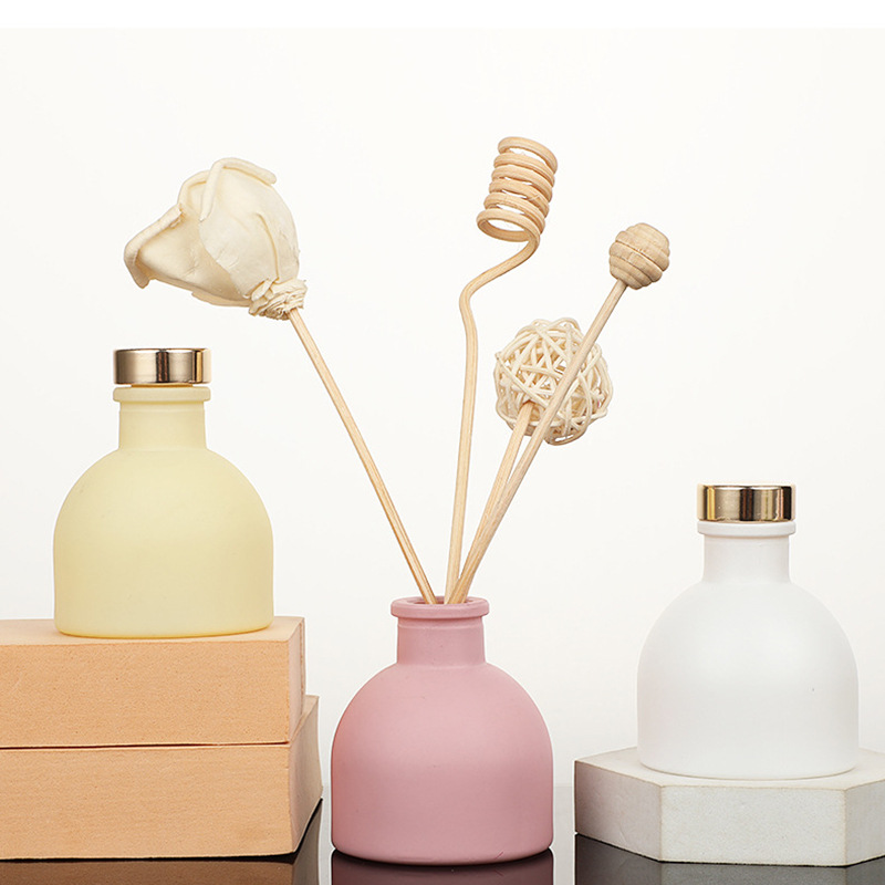 1pc 50ml 빈 핑크/화이트/옐로우/블랙 아로마 디 - Home Fragrance H&M 리뷰 및 가격